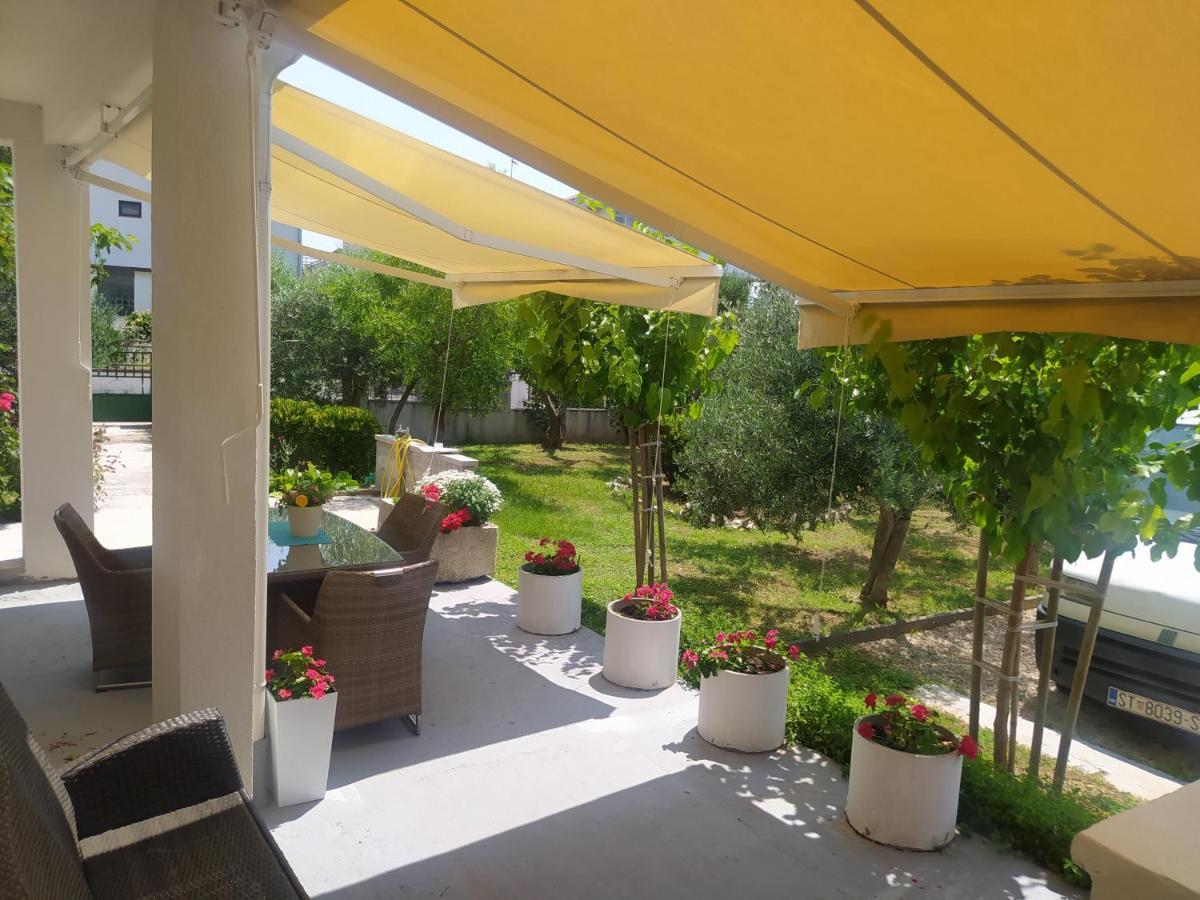 Apartmani Trubi 2 Vodice Eksteriør billede
