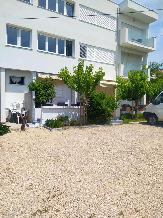 Apartmani Trubi 2 Vodice Eksteriør billede