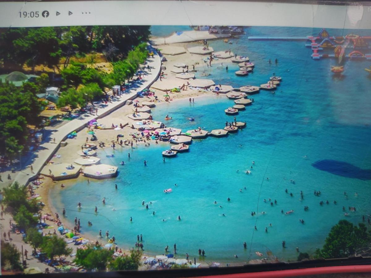 Apartmani Trubi 2 Vodice Eksteriør billede